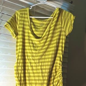 Medium Liz Lange Maternity Shirt